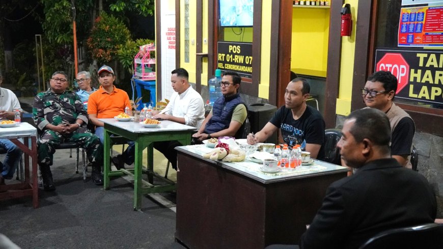 Dialog Kamtibmas di Poskamling Pererat Hubungan Polisi dan Masyarakat