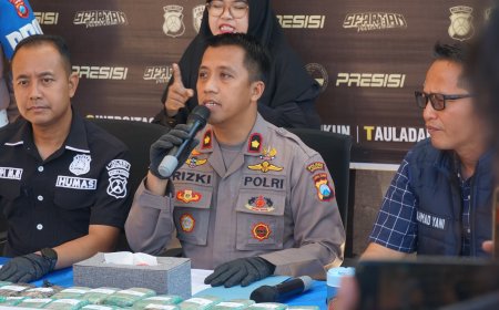 Polres Gresik  Sita 10,8 Kg Ganja di Gudang Ekspedisi